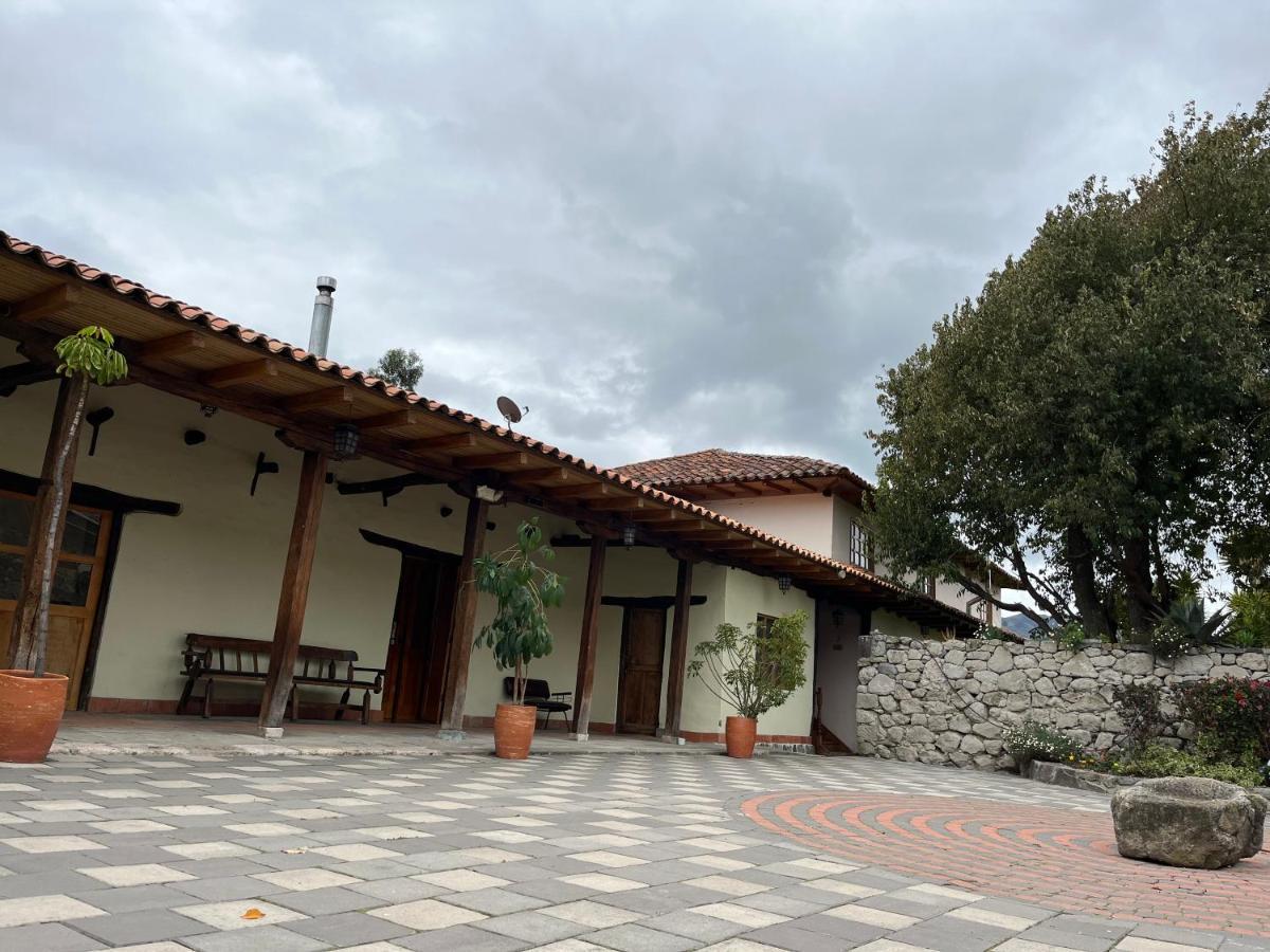 Honorato Vásquez Hosteria La Condesa מראה חיצוני תמונה